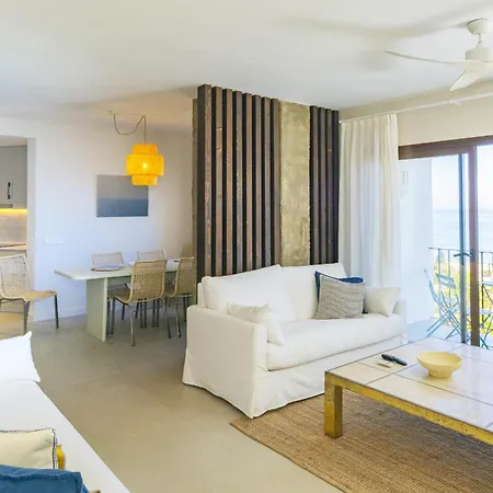 Cubo's Atico Cabopino Port & Parking Apartment *